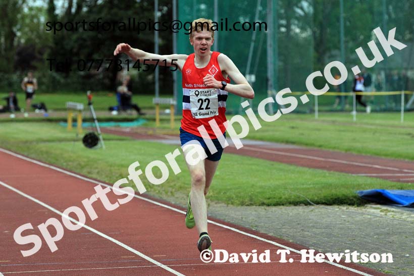 3000 metres, NEGP 2, Monkton. Photo: David T. Hewitson/Sports for All Pics